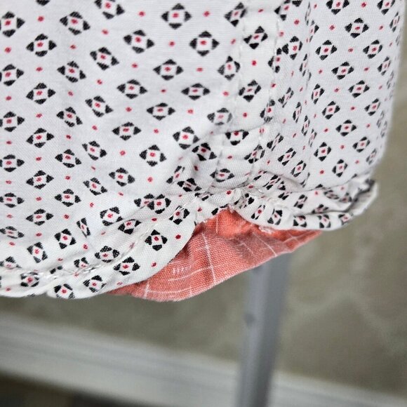 LON NYC Across The Pond Size L Diamond and Dot Pattern Short Sleeve Button Down - Picture 8 of 16
